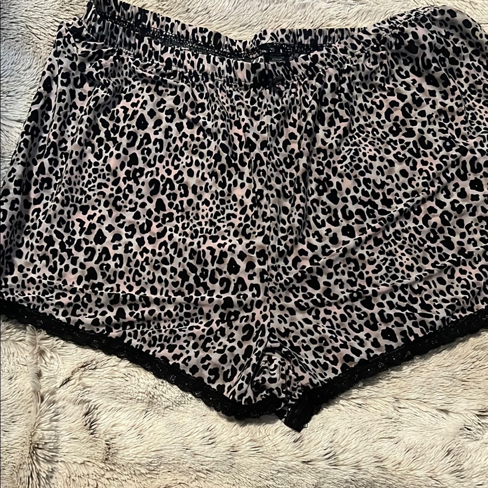 Bundle 2 night sets - Picture 6 of 14